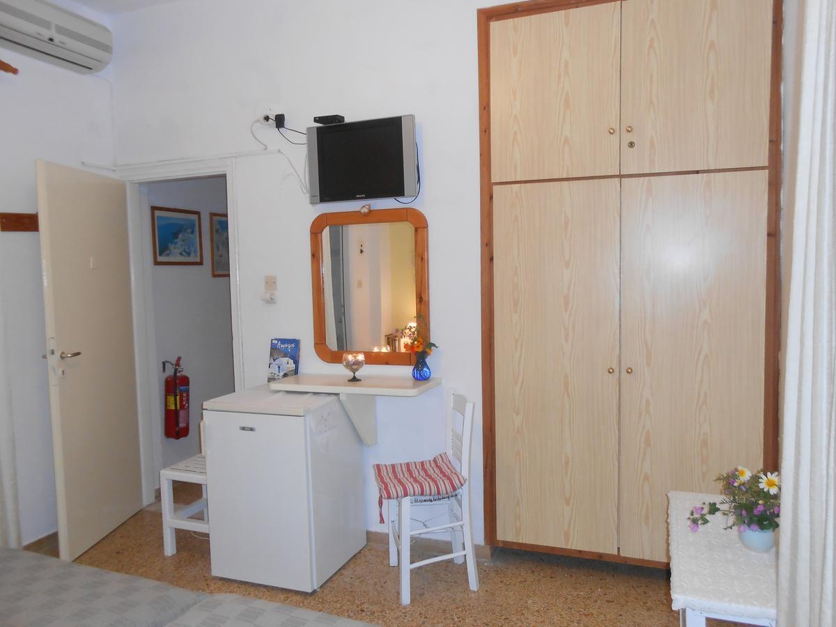 Angeliki Pension Катапола Екстериор снимка